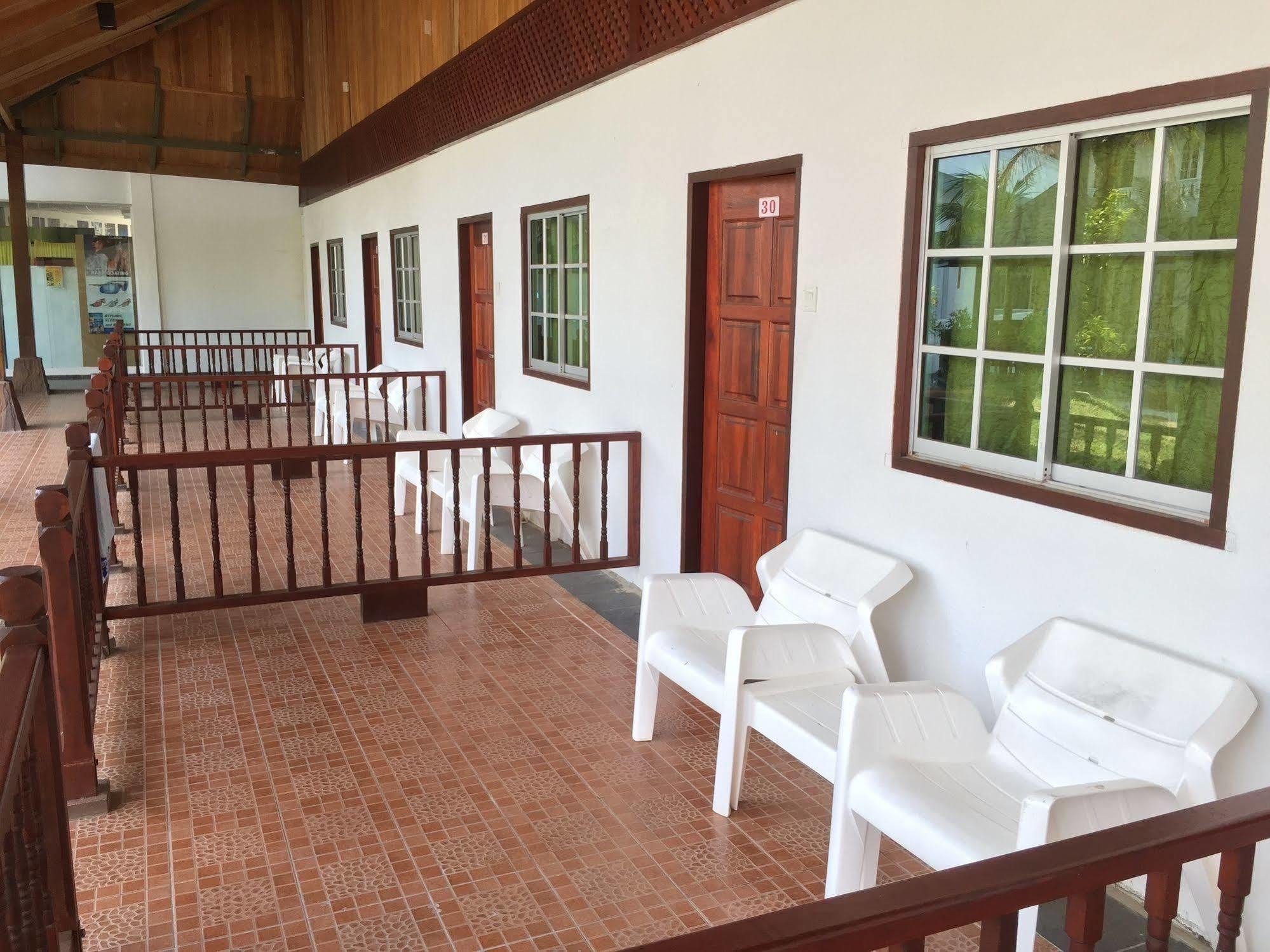 Landcons Resort Langkawi Exterior photo